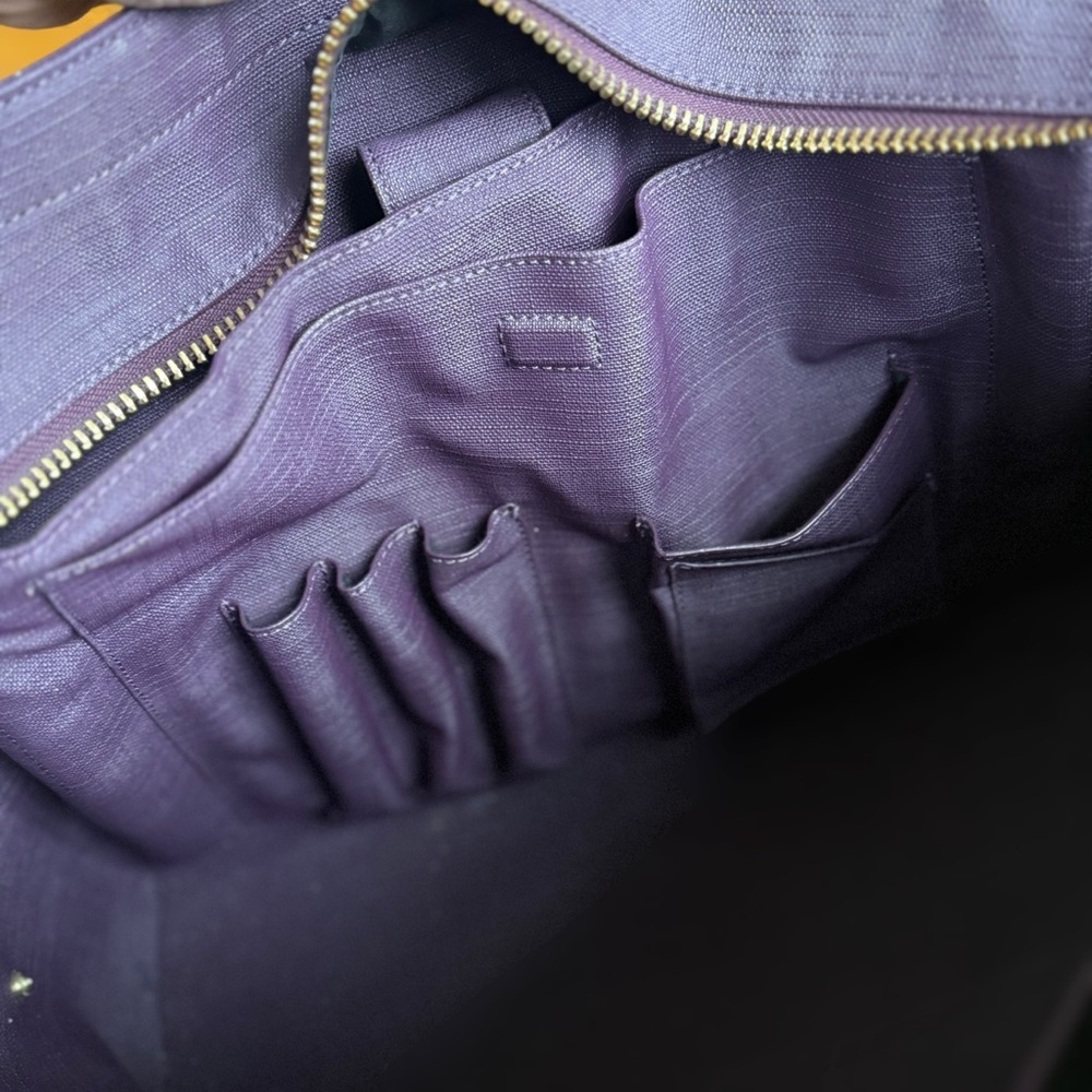 DAGNE DOVER Signature Legend Tote Bag - Picture 9 of 10